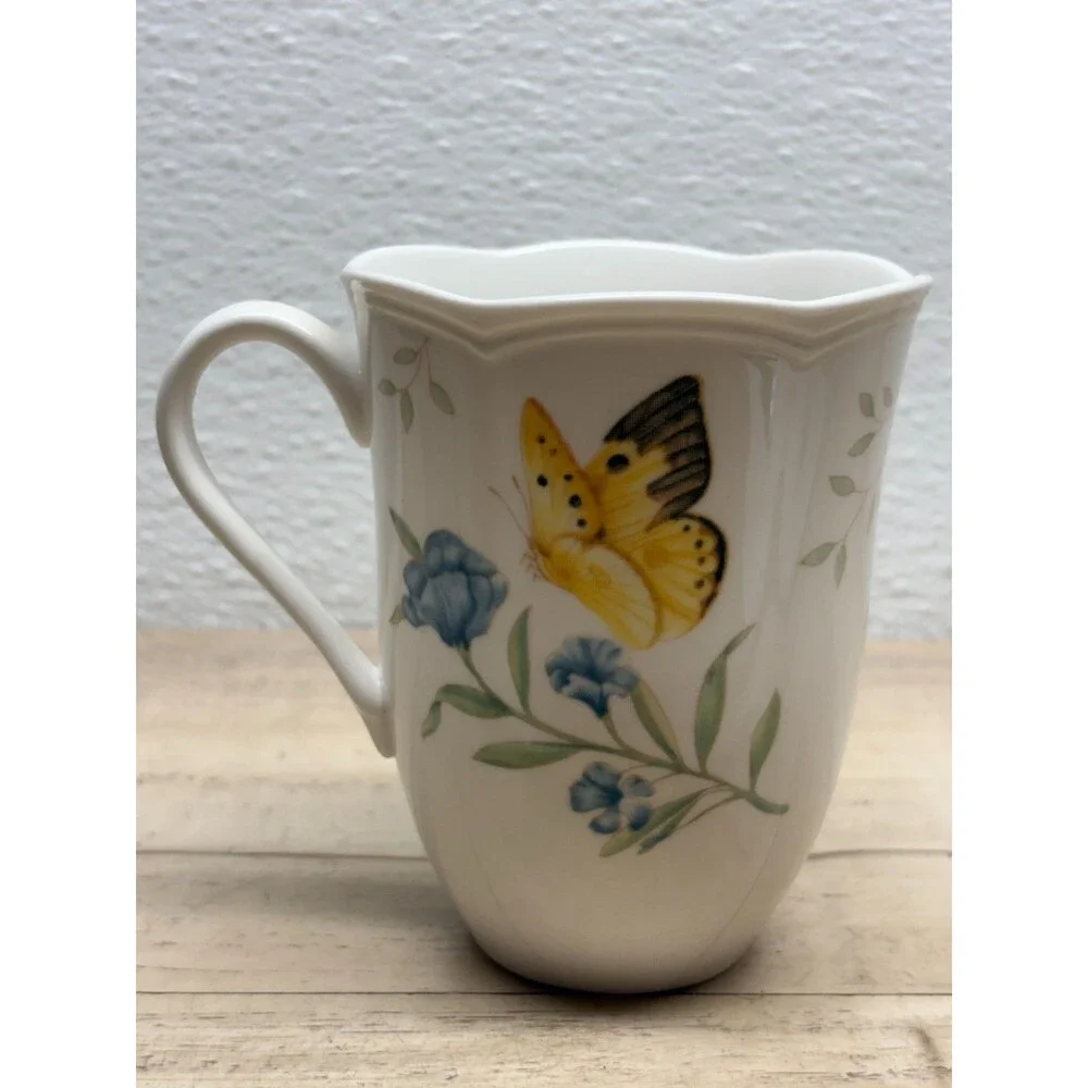Lenox Butterfly Medow Monarch Porcelain Coffee Mug